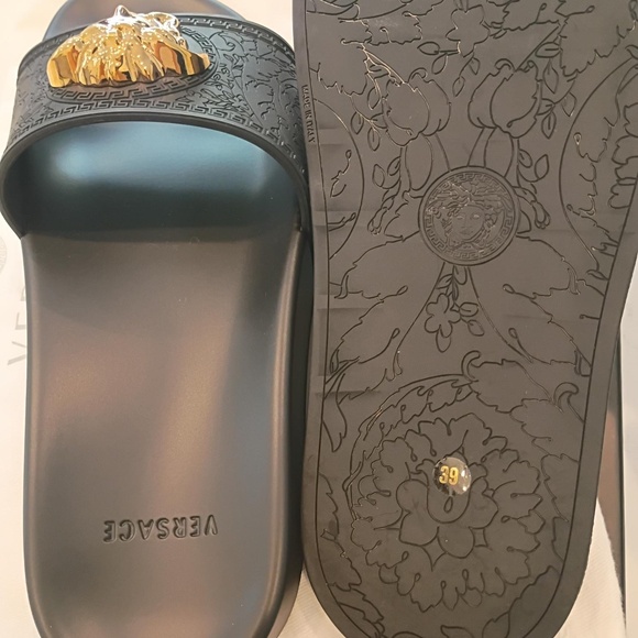💋 Versace Authentic size 39 *NEW - Picture 4 of 8